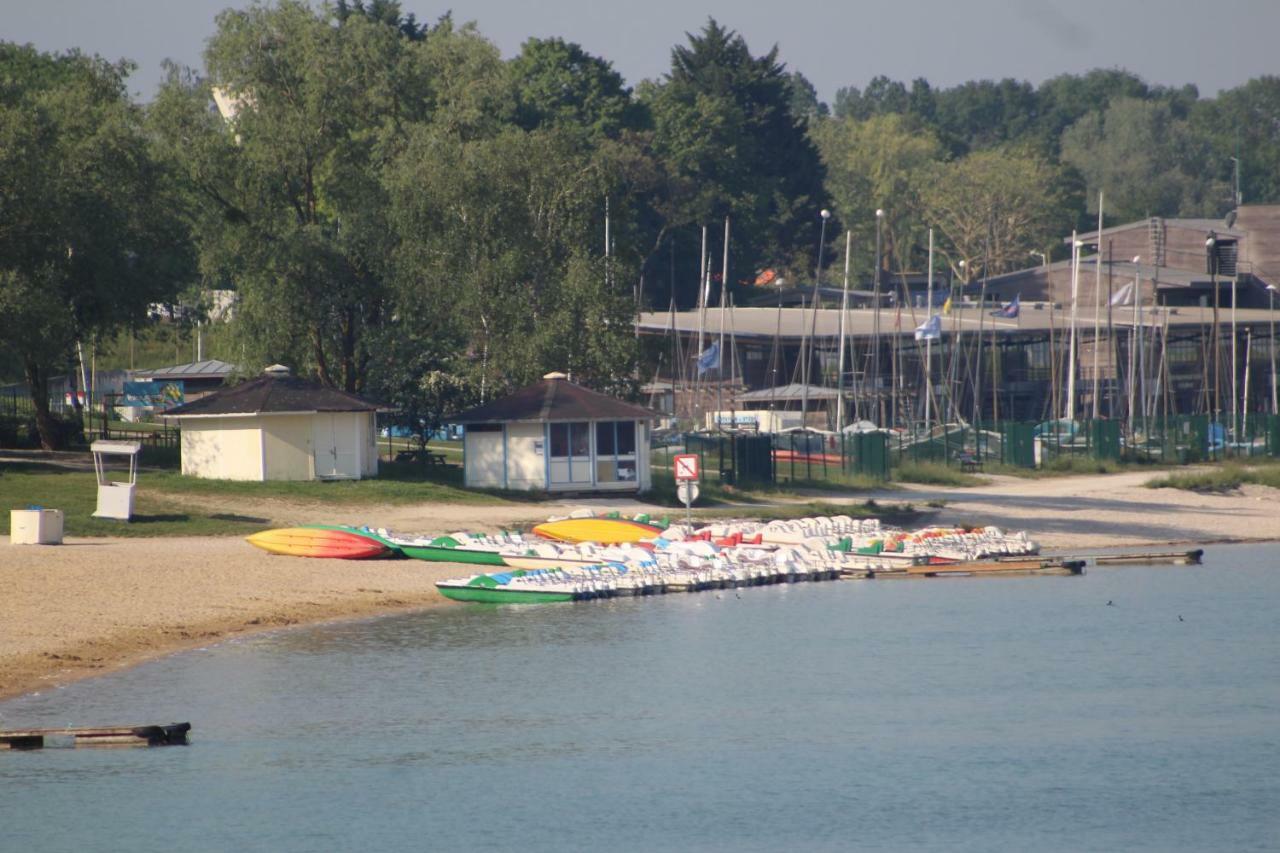 فيلا Le Port Mesnil المظهر الخارجي الصورة